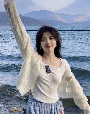 在美国踢足球的我成功出道了