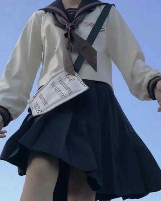病美人反派苏炸全世界[快穿]